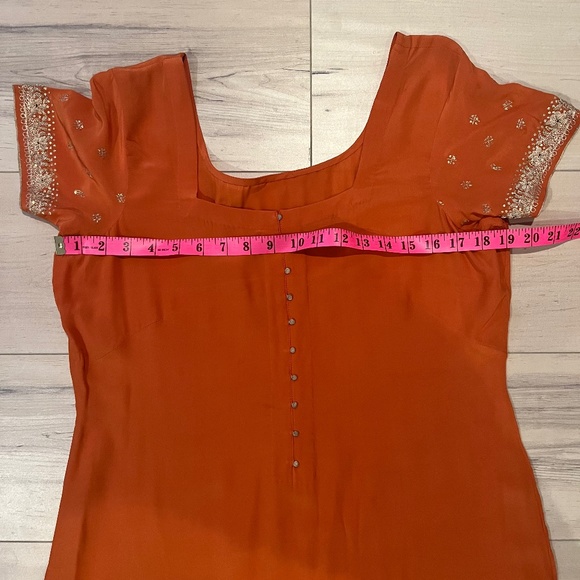 Women’s Indian 3 Piece Orange with Gold Silk Sequin Top & Pants w Matching Wrap- - Picture 4 of 9